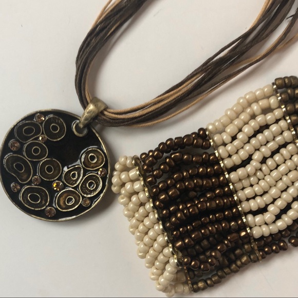 Boho Artist designed enamel & crystal choker - Picture 4 of 4